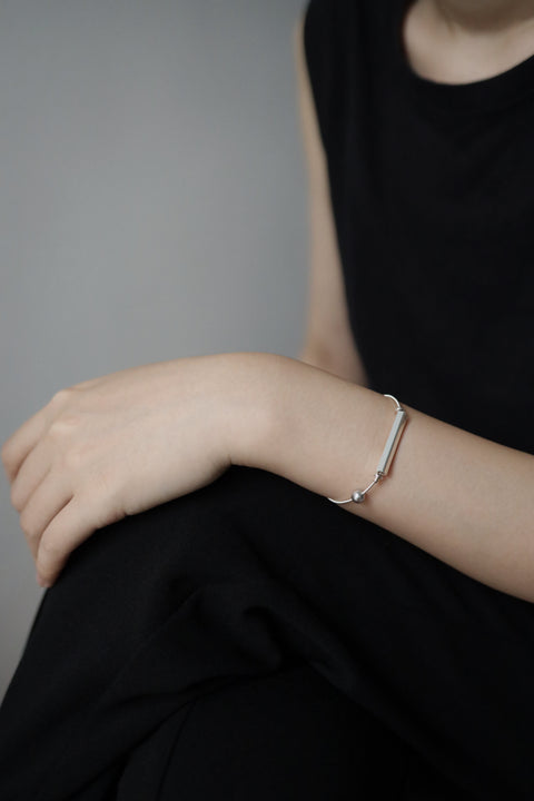 Helmi Grey Pearl Bracelet