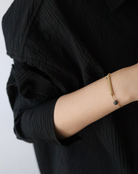 Hematite Single Strand Bracelet