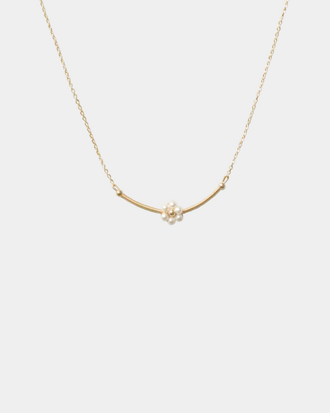 Pearl Daisy Necklace