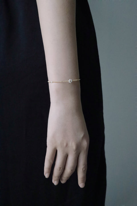 Pearl Daisy Bracelet