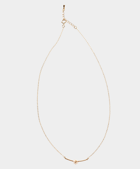 Pearl Daisy Necklace