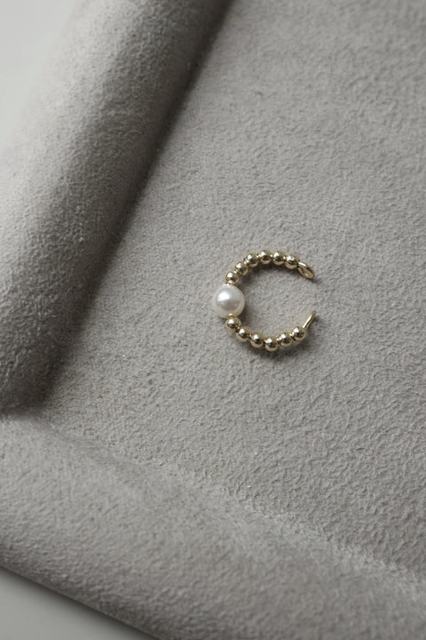 Golden Pearl Ear Cuff