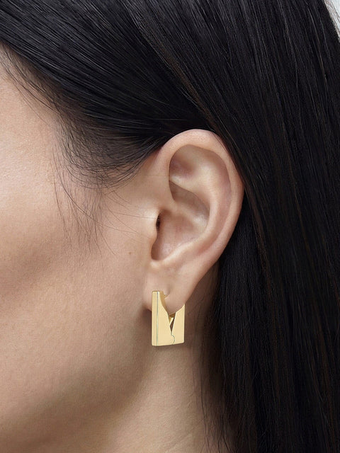 V GEOMETRIC EARRINGS