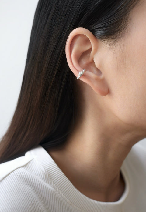Silvery Star Ear Cuff