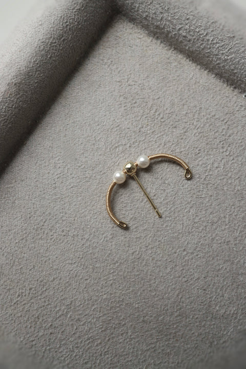 Golden Pearl Arc Wire Earring